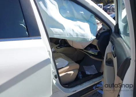 2018 Nissan Rogue Sv z USA, uszkodzony, nr VIN KNMAT2MT6JP580486